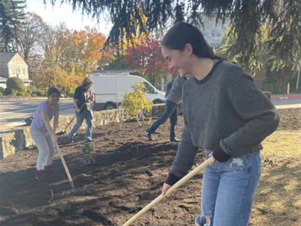 Preparing the grounds with nutrients 5